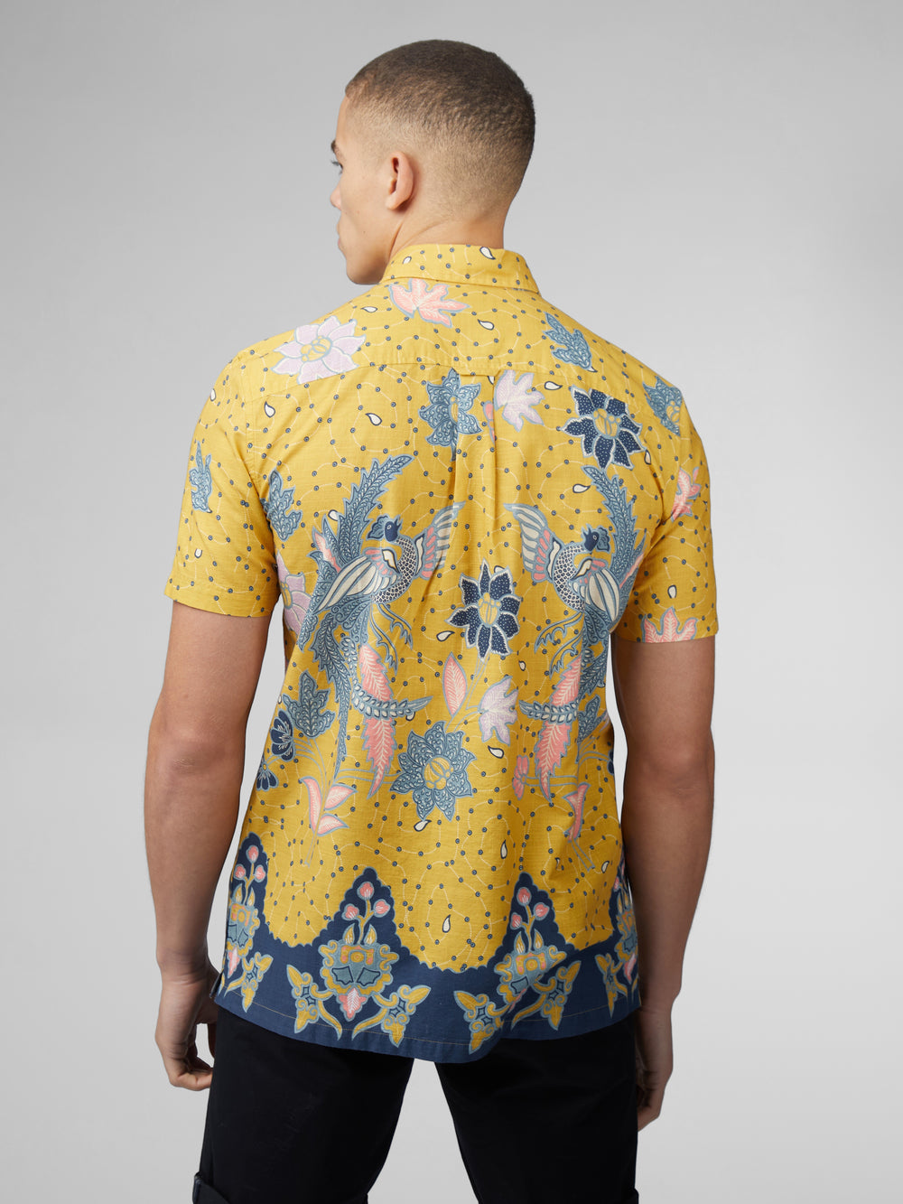 Ben Sherman Signature Abstract Botanical Print Shirts Yellow | POLKZYB-06